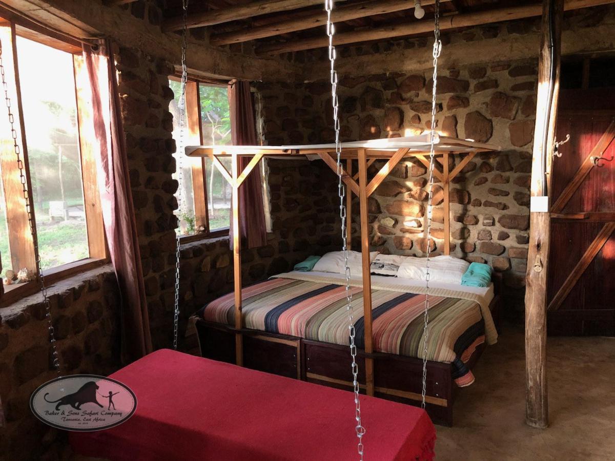 Baker Safari Company Villa Kwangwazi Kültér fotó