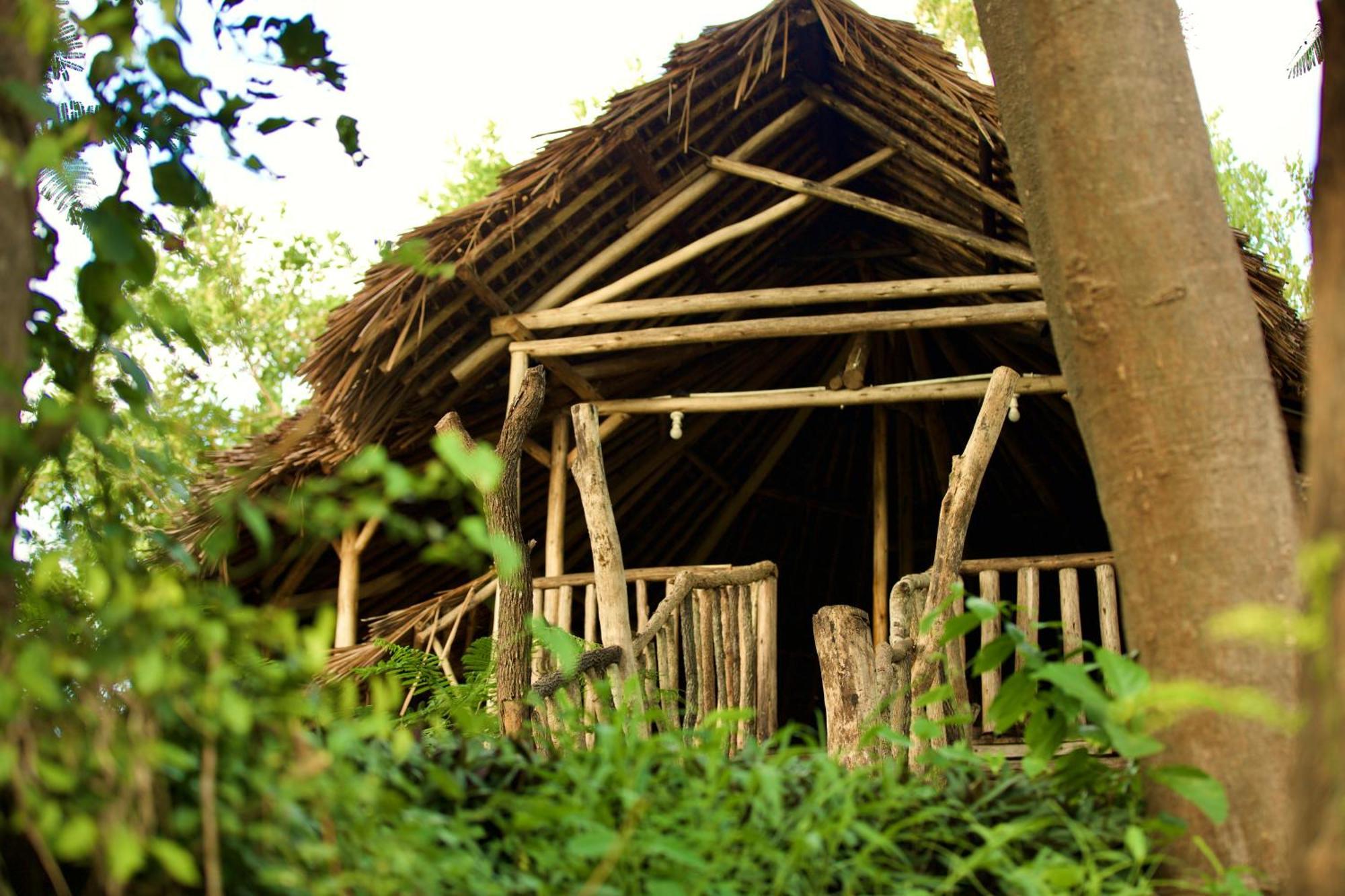 Baker Safari Company Villa Kwangwazi Kültér fotó