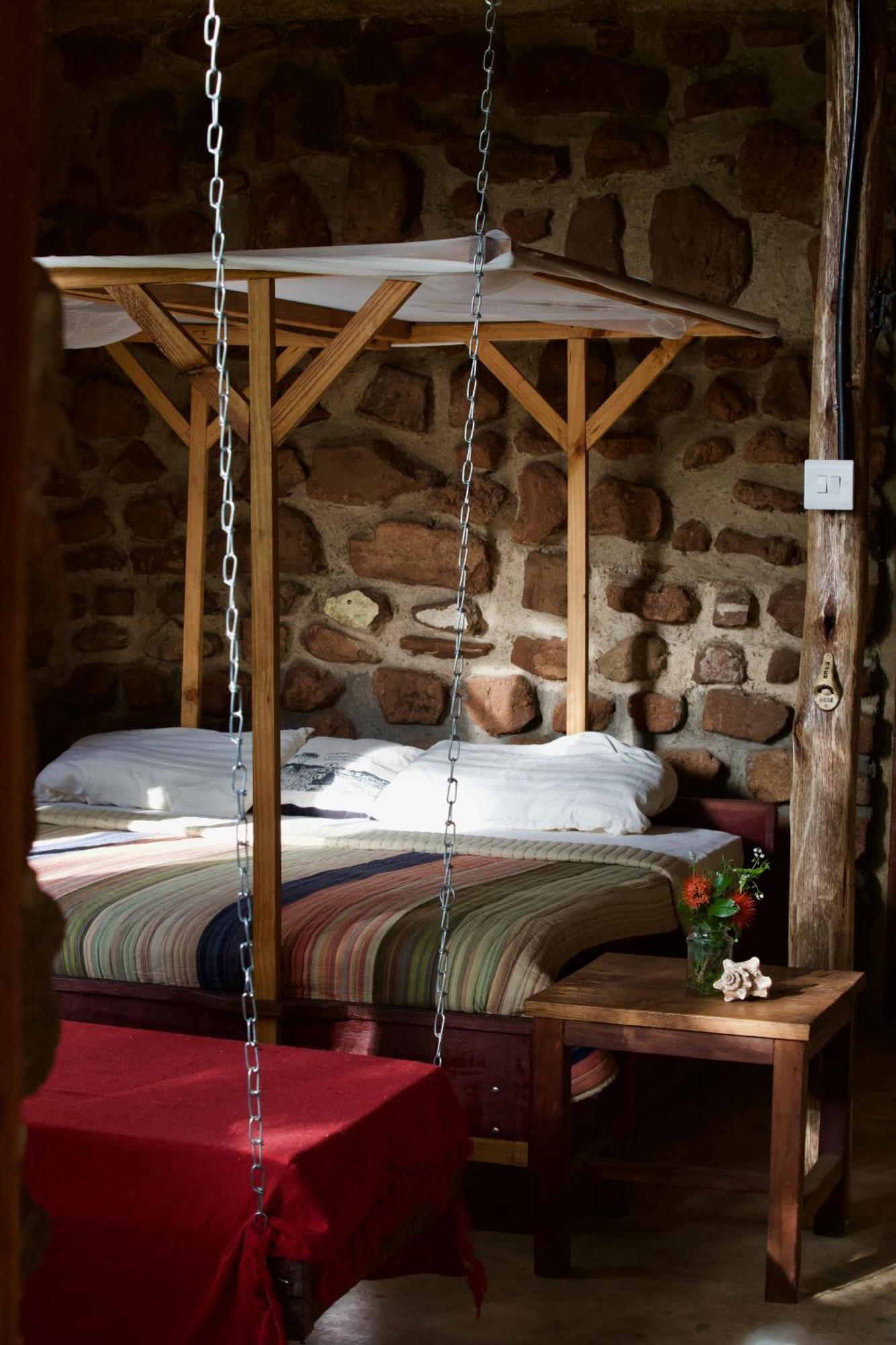 Baker Safari Company Villa Kwangwazi Kültér fotó